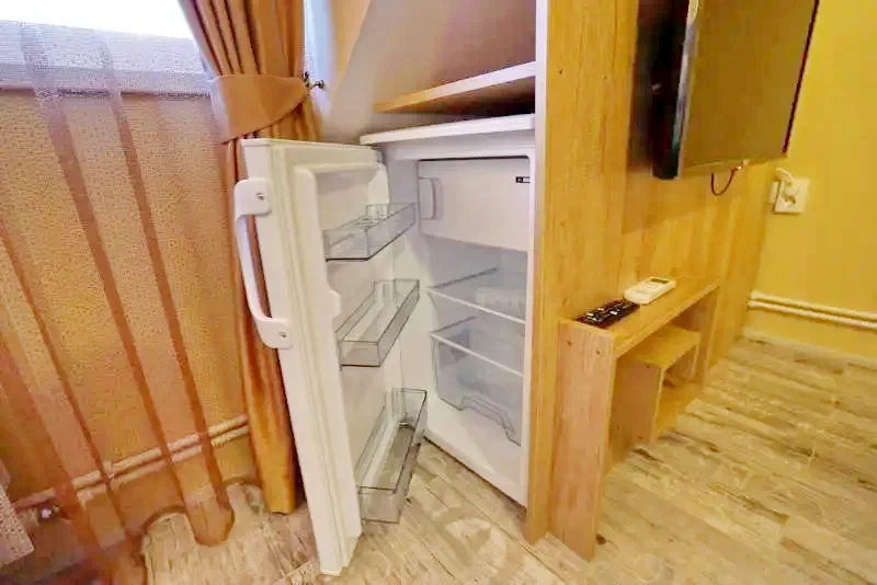 Brădești Cazare | Motel (K1259-23) Imaginea poate fi supusă drepturilor de autor. Se recomandă contactarea titularului drepturilor.