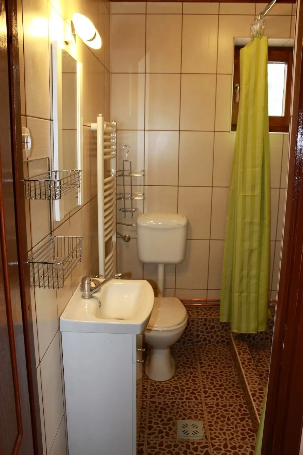 Réty Szállás | Panzió (K1450-11) A kép szerzői jogvédelem alatt állhat. Javasolt a kapcsolatfelvétel a jog tulajdonossal. Réty Szállás | Panzió (K1450-11) A kép szerzői jogvédelem alatt állhat. Javasolt a kapcsolatfelvétel a jog tulajdonossal.