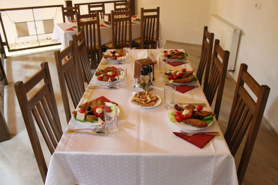 Réty Szállás | Panzió (K1450-19) A kép szerzői jogvédelem alatt állhat. Javasolt a kapcsolatfelvétel a jog tulajdonossal. Réty Szállás | Panzió (K1450-19) A kép szerzői jogvédelem alatt állhat. Javasolt a kapcsolatfelvétel a jog tulajdonossal.