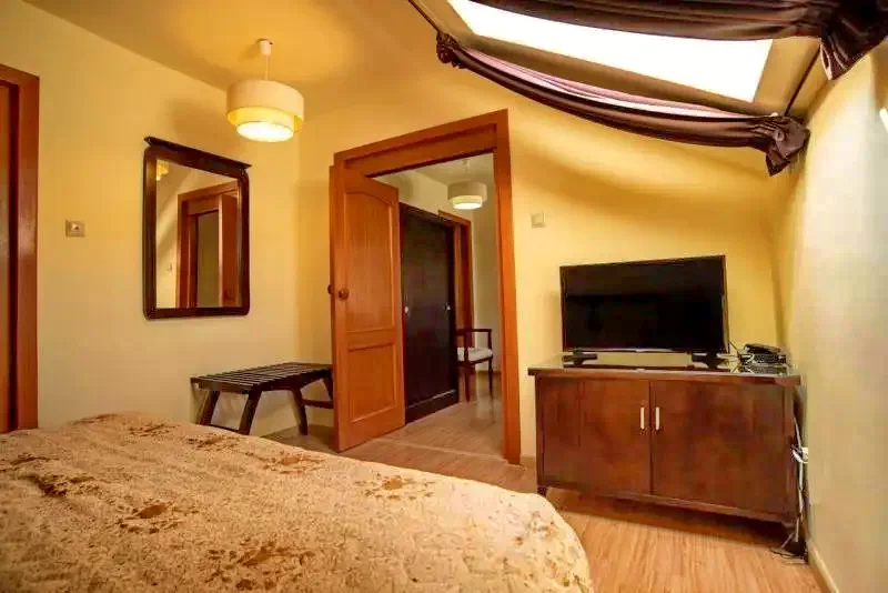 Gyimesközéplok Szállás | Motel (K1110-10) A kép szerzői jogvédelem alatt állhat. Javasolt a kapcsolatfelvétel a jog tulajdonossal.