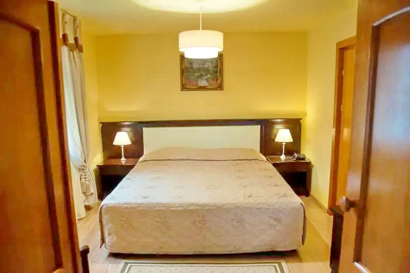 Lunca de Jos Cazare | Motel (K1110-13) Imaginea poate fi supusă drepturilor de autor. Se recomandă contactarea titularului drepturilor.