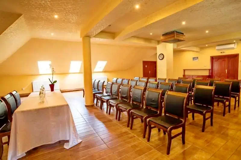 Lunca de Jos Cazare | Motel (K1110-26) Imaginea poate fi supusă drepturilor de autor. Se recomandă contactarea titularului drepturilor.