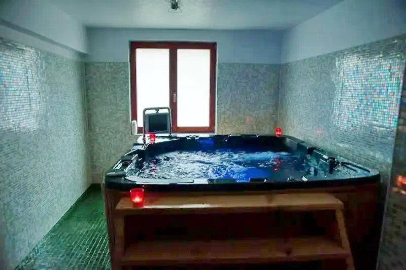 Lunca de Jos Cazare | Motel (K1110-29) Imaginea poate fi supusă drepturilor de autor. Se recomandă contactarea titularului drepturilor.