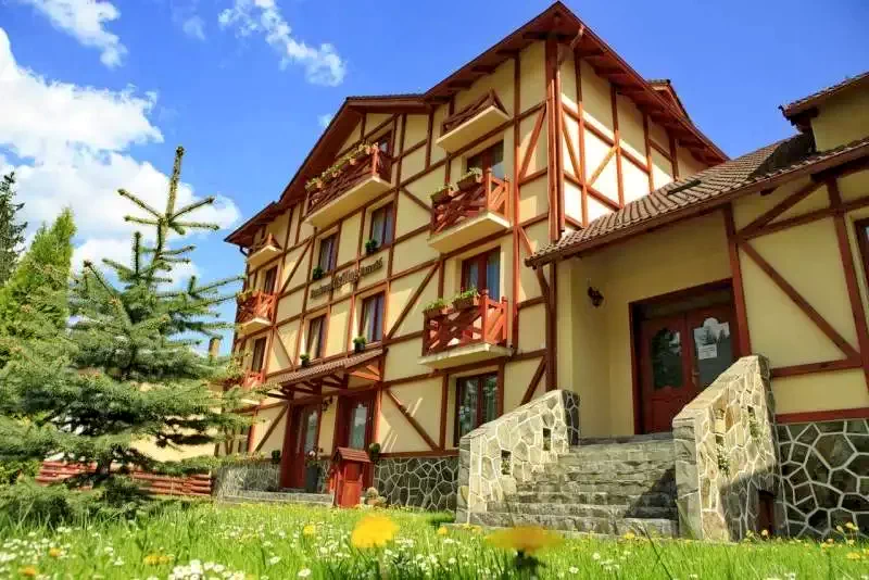 Lunca de Jos Cazare | Motel (K1110-41) Imaginea poate fi supusă drepturilor de autor. Se recomandă contactarea titularului drepturilor.