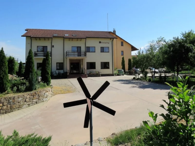 Karánsebes Szállás | Motel (K1457-18) A kép szerzői jogvédelem alatt állhat. Javasolt a kapcsolatfelvétel a jog tulajdonossal.