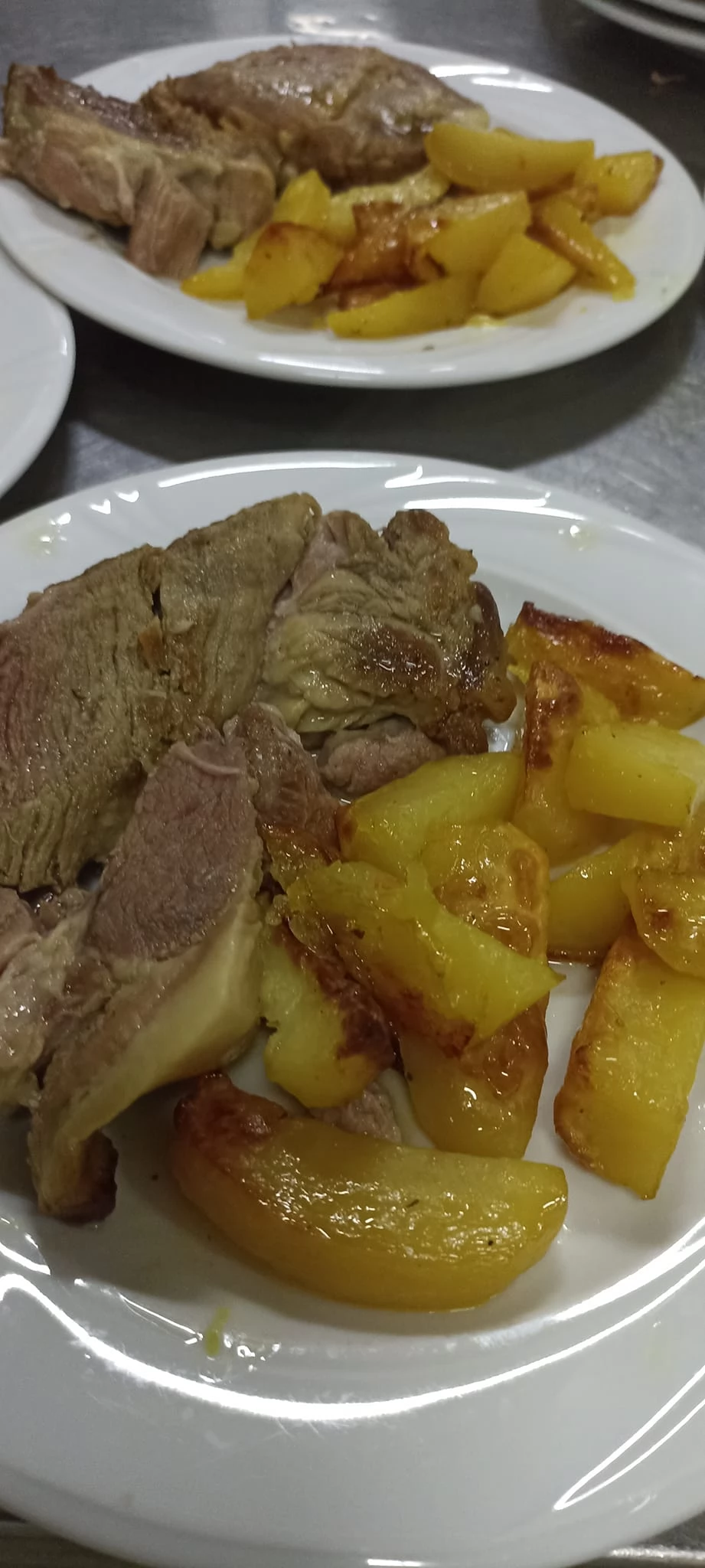 Caransebeș Cazare | Motel (K1457-39) Imaginea poate fi supusă drepturilor de autor. Se recomandă contactarea titularului drepturilor.