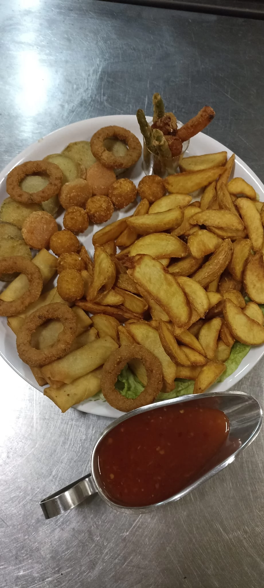 Karánsebes Szállás | Panzió (K1457-59) A kép szerzői jogvédelem alatt állhat. Javasolt a kapcsolatfelvétel a jog tulajdonossal. Karánsebes Szállás | Panzió (K1457-59) A kép szerzői jogvédelem alatt állhat. Javasolt a kapcsolatfelvétel a jog tulajdonossal.