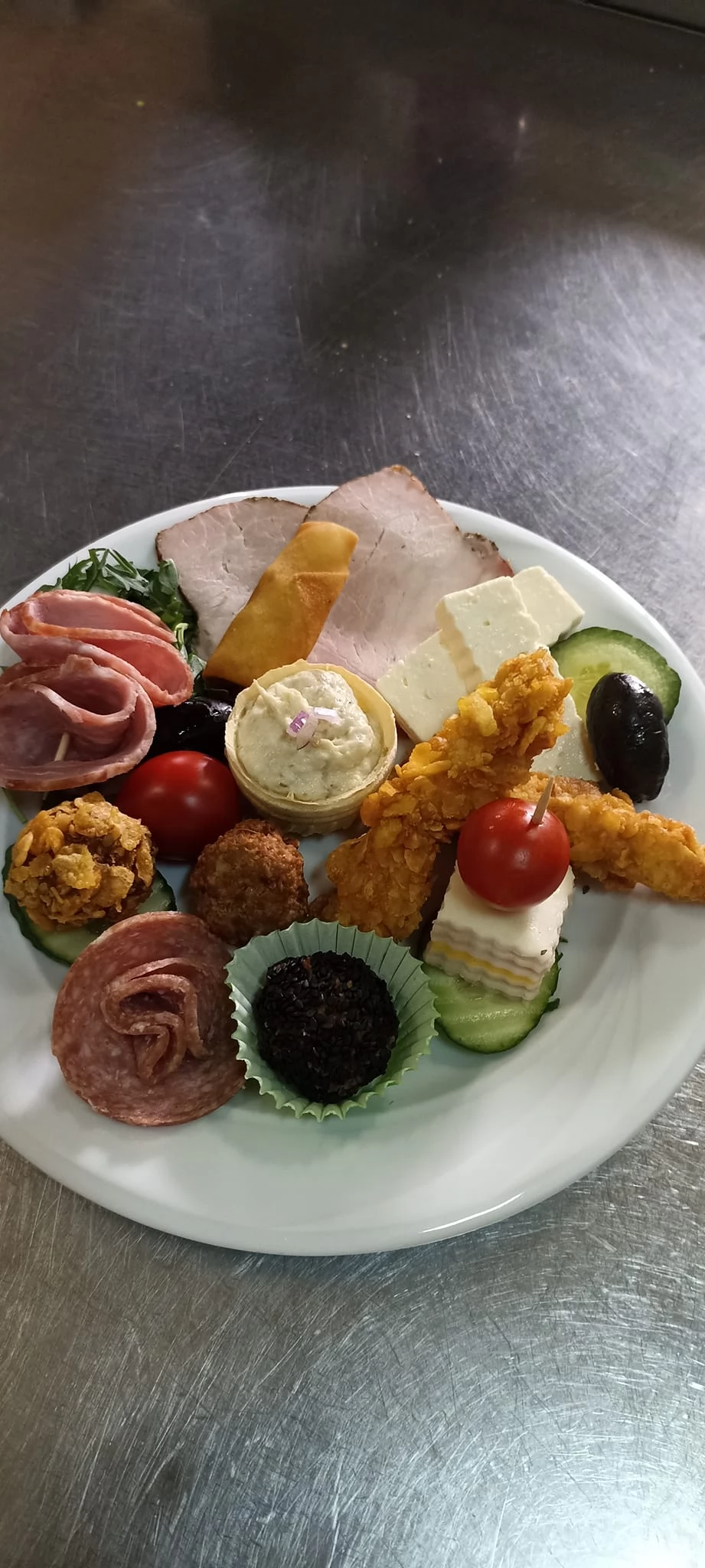 Karánsebes Szállás | Panzió (K1457-61) A kép szerzői jogvédelem alatt állhat. Javasolt a kapcsolatfelvétel a jog tulajdonossal. Karánsebes Szállás | Panzió (K1457-61) A kép szerzői jogvédelem alatt állhat. Javasolt a kapcsolatfelvétel a jog tulajdonossal.