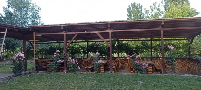 Caransebeș Cazare | Motel (K1457-67) Imaginea poate fi supusă drepturilor de autor. Se recomandă contactarea titularului drepturilor.