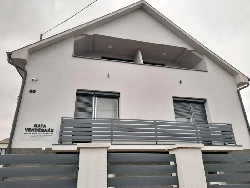 Debrețin Cazare | Hotel**** (K0776-46) Imaginea poate fi supusă drepturilor de autor. Se recomandă contactarea titularului drepturilor.