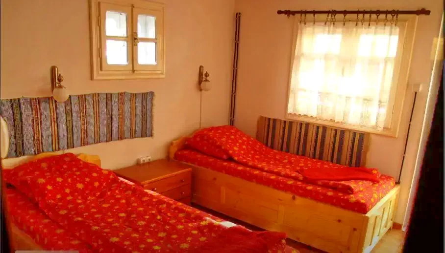 Făget Cazare | Motel (K1088-9) Imaginea poate fi supusă drepturilor de autor. Se recomandă contactarea titularului drepturilor.