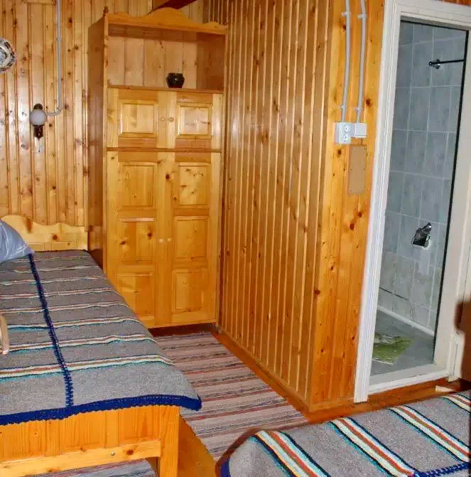 Gyimesbükk Szállás | Motel (K1088-10) A kép szerzői jogvédelem alatt állhat. Javasolt a kapcsolatfelvétel a jog tulajdonossal.