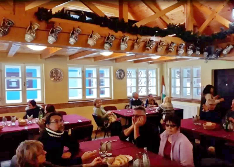 Făget Cazare | Motel (K1088-21) Imaginea poate fi supusă drepturilor de autor. Se recomandă contactarea titularului drepturilor.