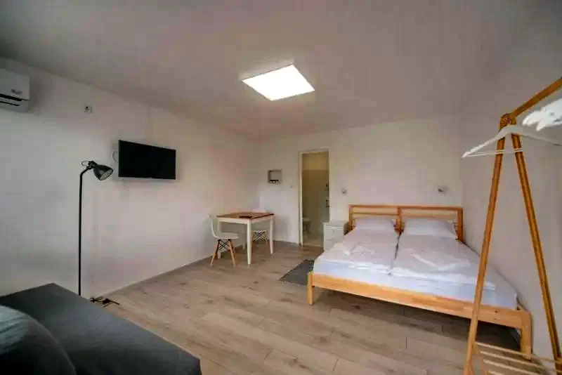 Târgu Secuiesc Cazare | Motel (K1248-25) Imaginea poate fi supusă drepturilor de autor. Se recomandă contactarea titularului drepturilor.