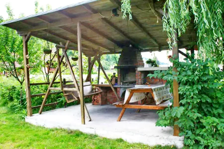 Pietreni Cazare | Motel (K0644-1) Imaginea poate fi supusă drepturilor de autor. Se recomandă contactarea titularului drepturilor.