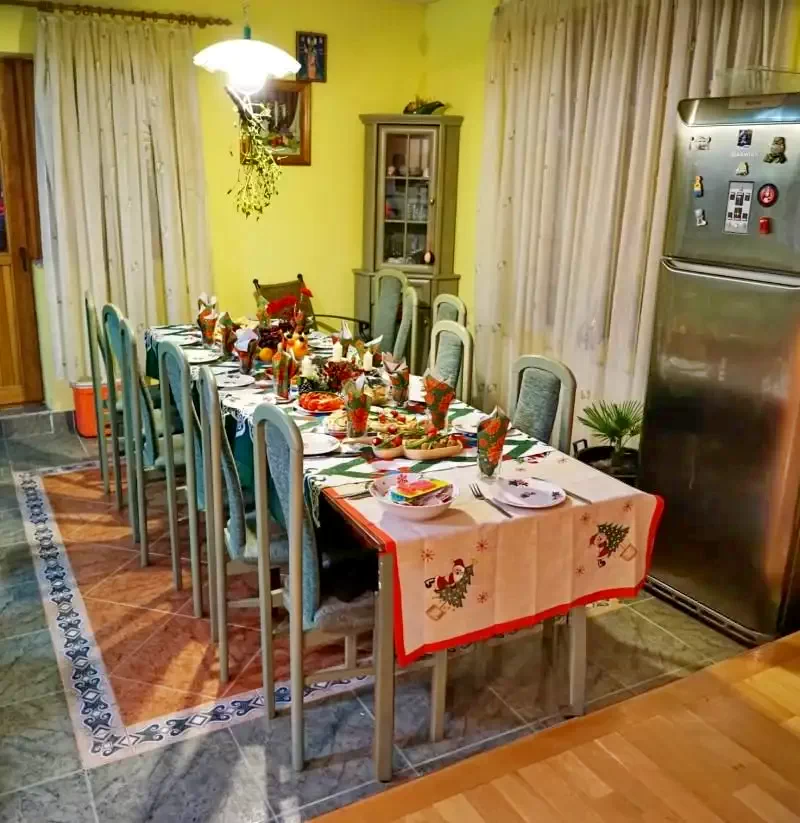 Pietreni Cazare | Motel (K0644-4) Imaginea poate fi supusă drepturilor de autor. Se recomandă contactarea titularului drepturilor.