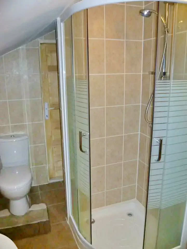 Pietreni Cazare | Motel (K0644-14) Imaginea poate fi supusă drepturilor de autor. Se recomandă contactarea titularului drepturilor.