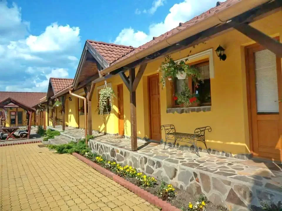 Felsőboldogfalva Szállás | Motel (K0384-31) A kép szerzői jogvédelem alatt állhat. Javasolt a kapcsolatfelvétel a jog tulajdonossal.