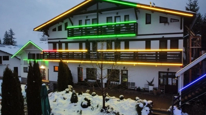 Ciumani Cazare | Pensiune (K1076-27) Imaginea poate fi supusă drepturilor de autor. Se recomandă contactarea titularului drepturilor.