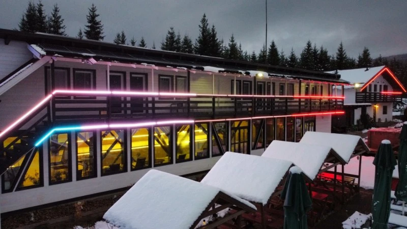 Ciumani Cazare | Motel (K1076-34) Imaginea poate fi supusă drepturilor de autor. Se recomandă contactarea titularului drepturilor.