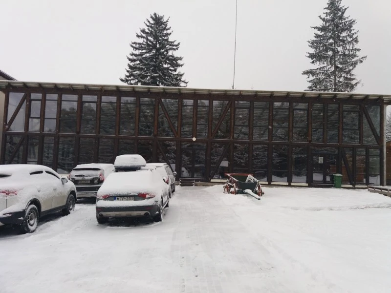 Ciumani Cazare | Motel (K1076-60) Imaginea poate fi supusă drepturilor de autor. Se recomandă contactarea titularului drepturilor.