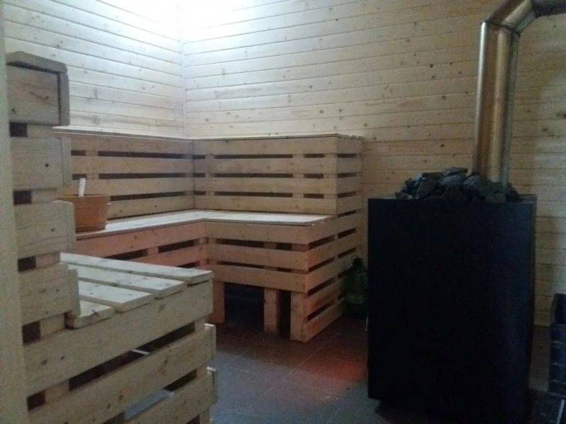 Ciumani Cazare | Pensiune (K1076-67) Imaginea poate fi supusă drepturilor de autor. Se recomandă contactarea titularului drepturilor.