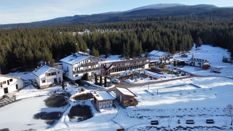 Ciumani Cazare | Motel (K1076-71) Imaginea poate fi supusă drepturilor de autor. Se recomandă contactarea titularului drepturilor.