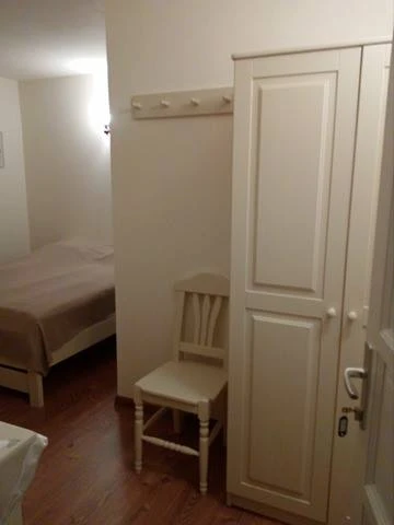 Gyergyócsomafalva Szállás | Motel (K1076-77) A kép szerzői jogvédelem alatt állhat. Javasolt a kapcsolatfelvétel a jog tulajdonossal.