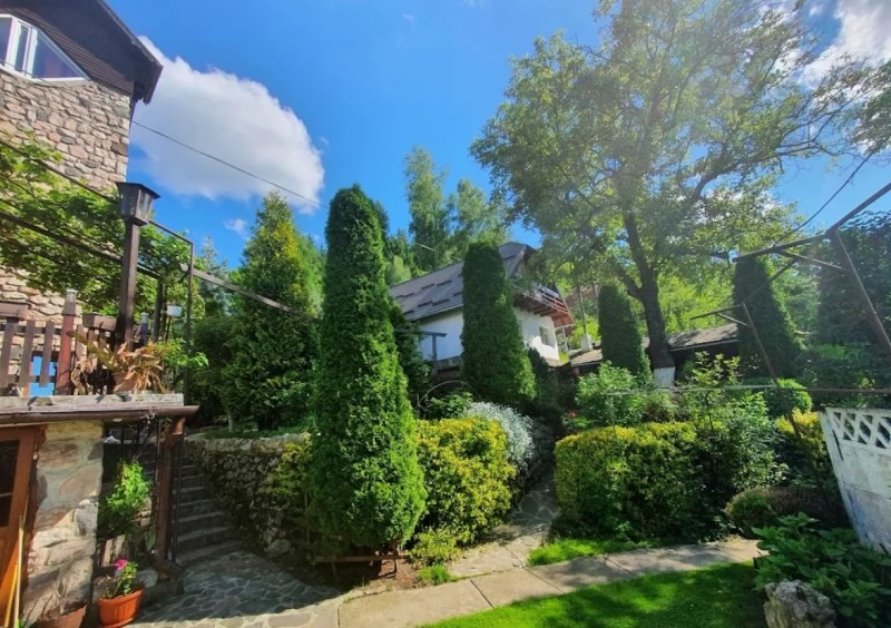 Barcarozsnyó Szállás | Motel (K1084-45) A kép szerzői jogvédelem alatt állhat. Javasolt a kapcsolatfelvétel a jog tulajdonossal.