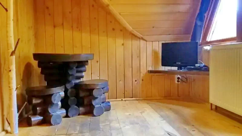 Stâna de Vale Cazare | Sat de vacanță (K0559-22) Imaginea poate fi supusă drepturilor de autor. Se recomandă contactarea titularului drepturilor.