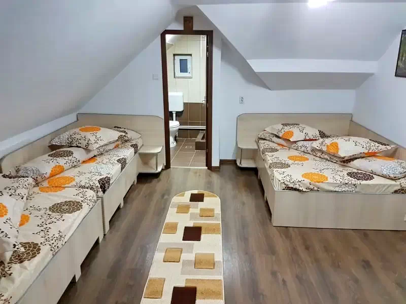 Corbeni Cazare | Sat de vacanță (K0538-15) Imaginea poate fi supusă drepturilor de autor. Se recomandă contactarea titularului drepturilor.