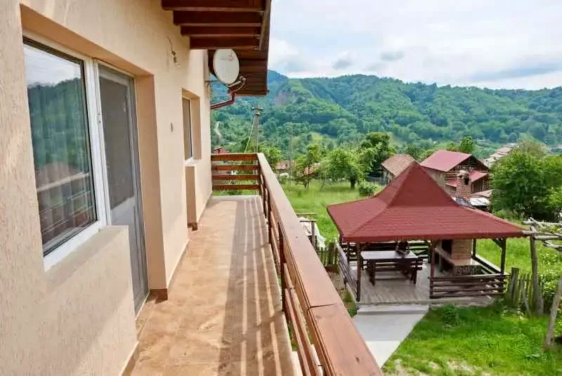 Corbeni Cazare | Cabană (K0538-19) Imaginea poate fi supusă drepturilor de autor. Se recomandă contactarea titularului drepturilor. Corbeni Cazare | Cabană (K0538-19) Imaginea poate fi supusă drepturilor de autor. Se recomandă contactarea titularului drepturilor.