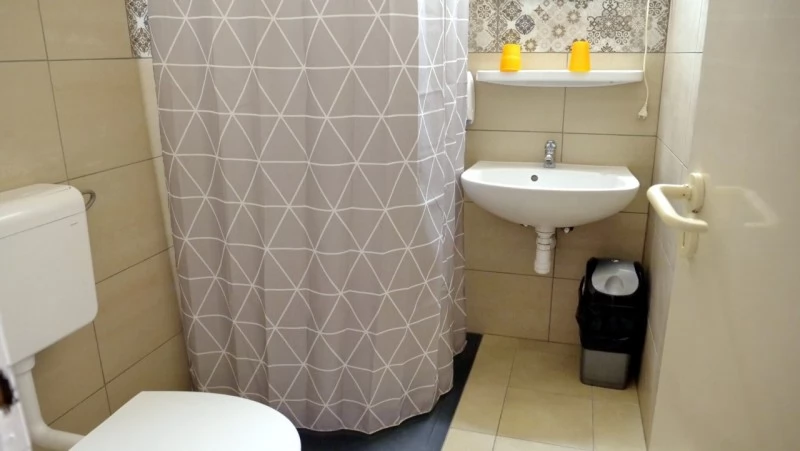 Budapesta Cazare | Hotel** (K1055-21) Imaginea poate fi supusă drepturilor de autor. Se recomandă contactarea titularului drepturilor.