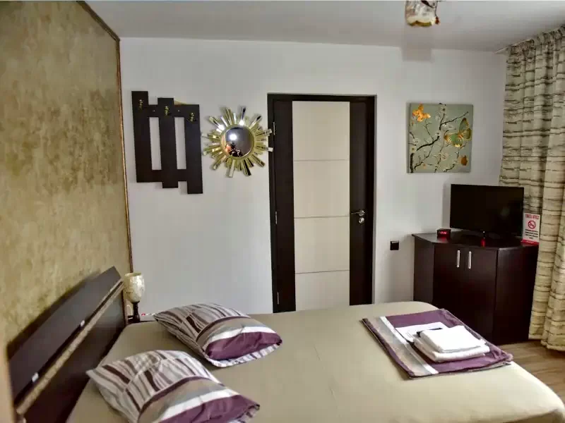 Vălenii de Munte Cazare | Motel (K0806-4) Imaginea poate fi supusă drepturilor de autor. Se recomandă contactarea titularului drepturilor.