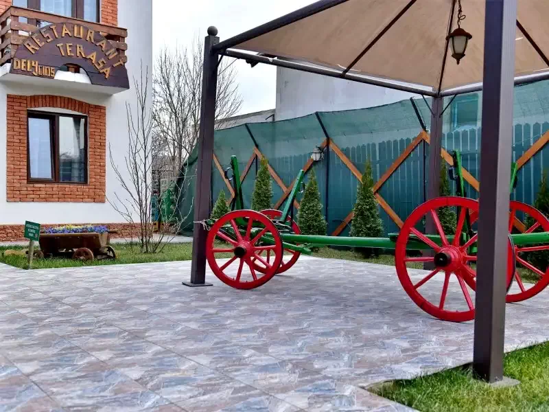 Vălenii de Munte Cazare | Motel (K0806-6) Imaginea poate fi supusă drepturilor de autor. Se recomandă contactarea titularului drepturilor.