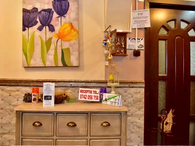 Vălenii de Munte Cazare | Motel (K0806-36) Imaginea poate fi supusă drepturilor de autor. Se recomandă contactarea titularului drepturilor.