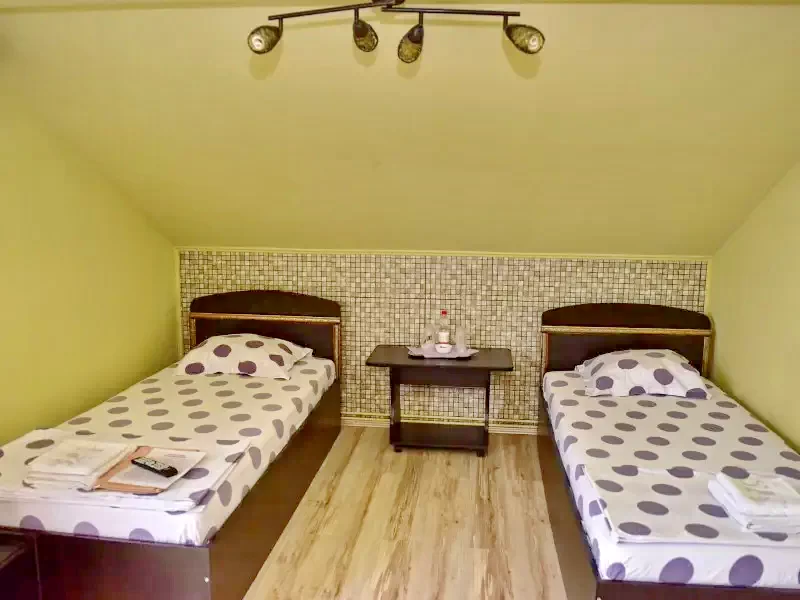 Vălenii de Munte Cazare | Motel (K0806-37) Imaginea poate fi supusă drepturilor de autor. Se recomandă contactarea titularului drepturilor.