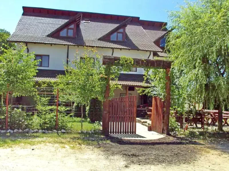 Corbeni Cazare | Pensiune (K0625-15) Imaginea poate fi supusă drepturilor de autor. Se recomandă contactarea titularului drepturilor.