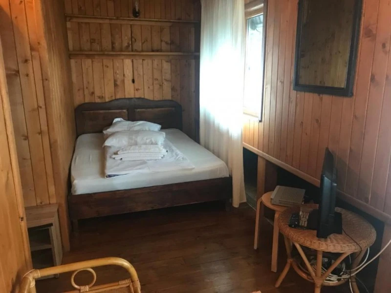 Corbeni Cazare | Pensiune (K0625-24) Imaginea poate fi supusă drepturilor de autor. Se recomandă contactarea titularului drepturilor.