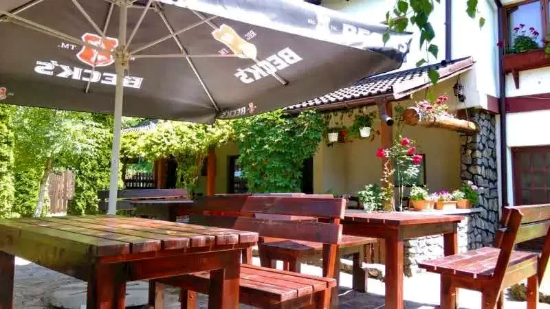 Corbeni Cazare | Pensiune (K0625-47) Imaginea poate fi supusă drepturilor de autor. Se recomandă contactarea titularului drepturilor.