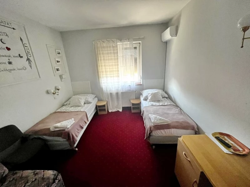 Dunaharaszti Szállás | Panzió (K0021-2) A kép szerzői jogvédelem alatt állhat. Javasolt a kapcsolatfelvétel a jog tulajdonossal. Dunaharaszti Szállás | Panzió (K0021-2) A kép szerzői jogvédelem alatt állhat. Javasolt a kapcsolatfelvétel a jog tulajdonossal.