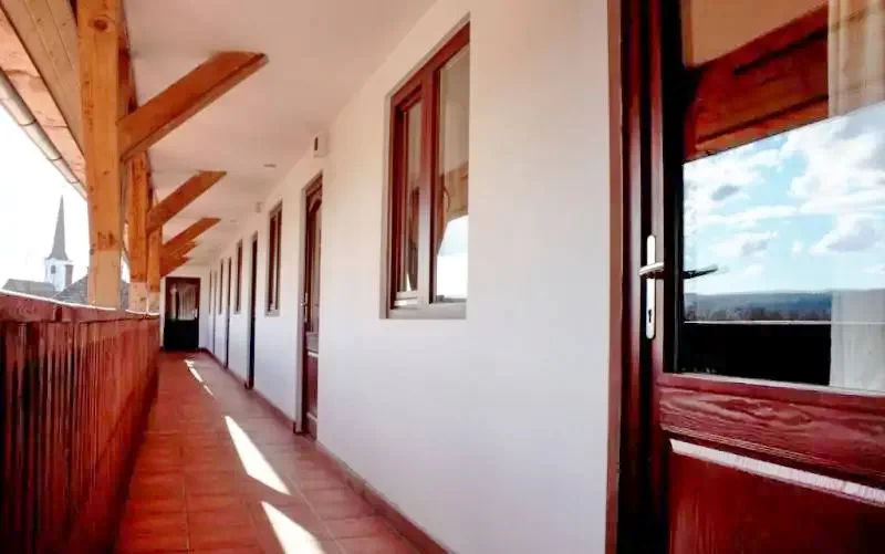 Rugănești Cazare | Hotel**** (K1258-2) Imaginea poate fi supusă drepturilor de autor. Se recomandă contactarea titularului drepturilor.