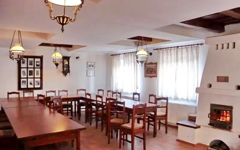 Rugonfalva Szállás | Vendégház (K1258-4) A kép szerzői jogvédelem alatt állhat. Javasolt a kapcsolatfelvétel a jog tulajdonossal. Rugonfalva Szállás | Vendégház (K1258-4) A kép szerzői jogvédelem alatt állhat. Javasolt a kapcsolatfelvétel a jog tulajdonossal.