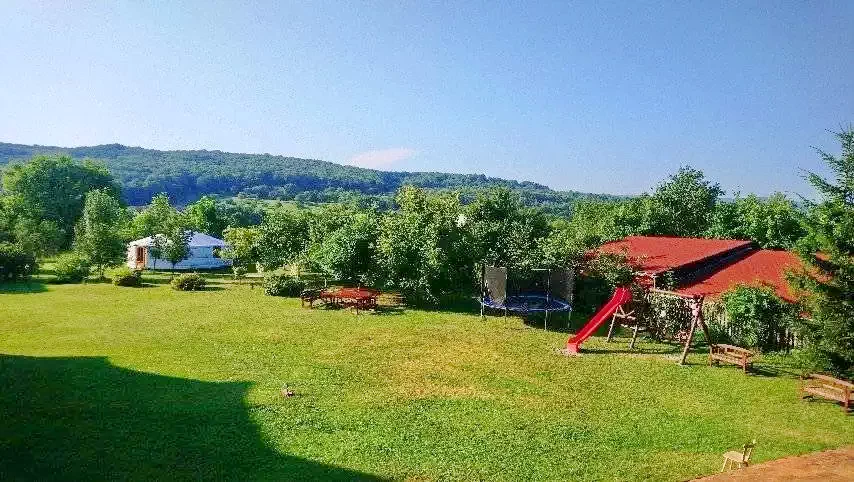 Rugonfalva Szállás | Vendégház (K1258-12) A kép szerzői jogvédelem alatt állhat. Javasolt a kapcsolatfelvétel a jog tulajdonossal. Rugonfalva Szállás | Vendégház (K1258-12) A kép szerzői jogvédelem alatt állhat. Javasolt a kapcsolatfelvétel a jog tulajdonossal.