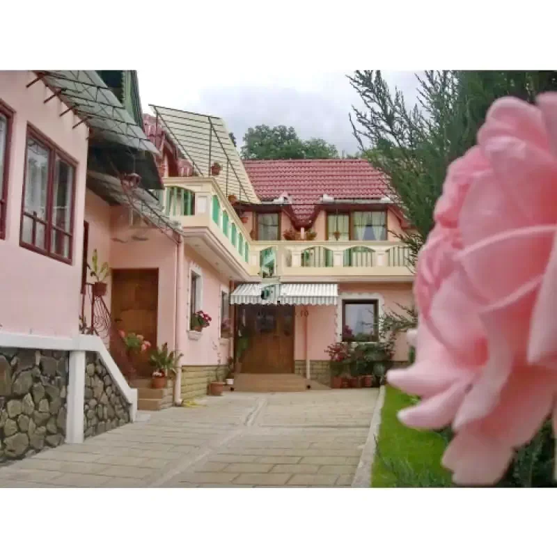 Rășinari Cazare | Motel (K0392-1) Imaginea poate fi supusă drepturilor de autor. Se recomandă contactarea titularului drepturilor.