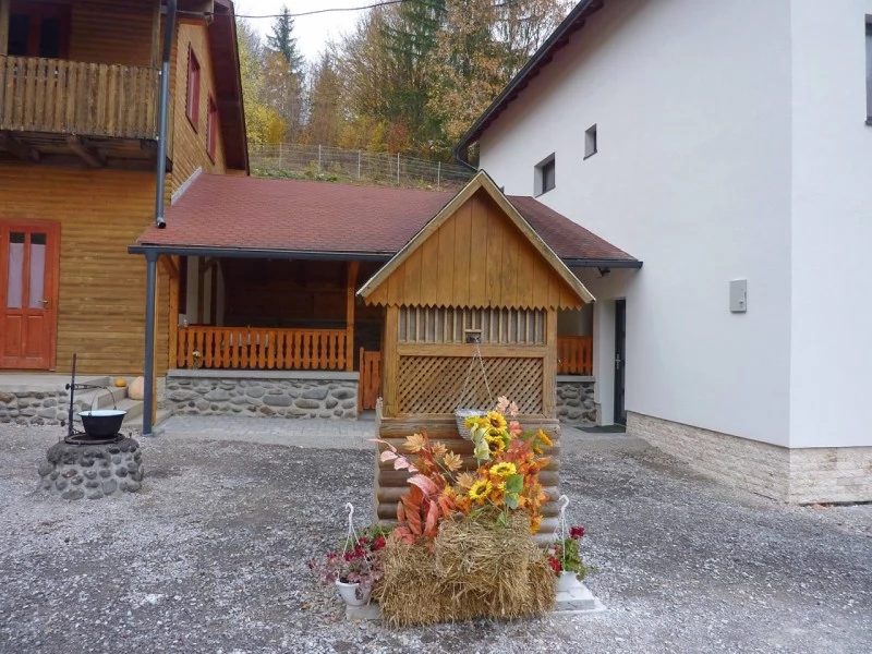 Barajul Zetea Cazare | Sat de vacanță (K0564-9) Imaginea poate fi supusă drepturilor de autor. Se recomandă contactarea titularului drepturilor.