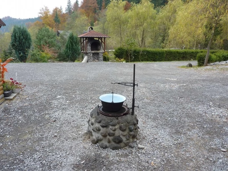 Barajul Zetea Cazare | Sat de vacanță (K0564-56) Imaginea poate fi supusă drepturilor de autor. Se recomandă contactarea titularului drepturilor.