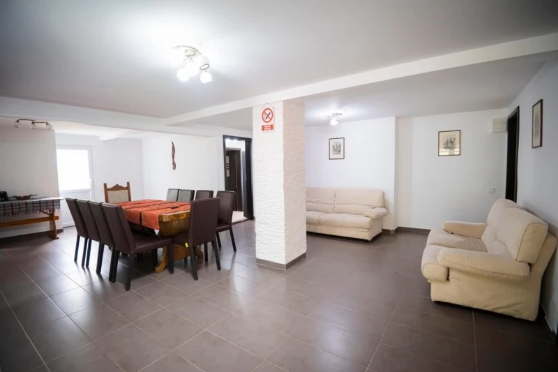 Felsőmoécs Szállás | Motel (K1232-2) A kép szerzői jogvédelem alatt állhat. Javasolt a kapcsolatfelvétel a jog tulajdonossal.