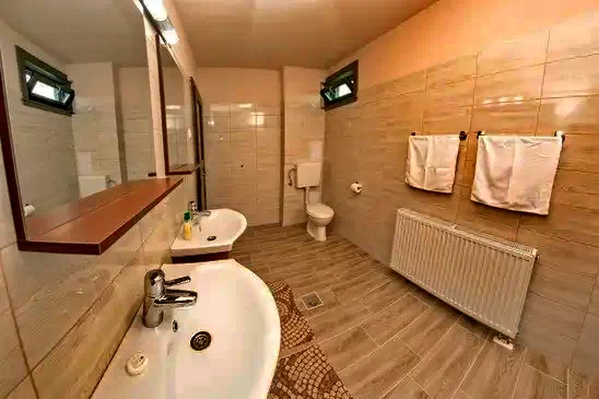 Borzont Szállás | Motel (K1373-10) A kép szerzői jogvédelem alatt állhat. Javasolt a kapcsolatfelvétel a jog tulajdonossal.