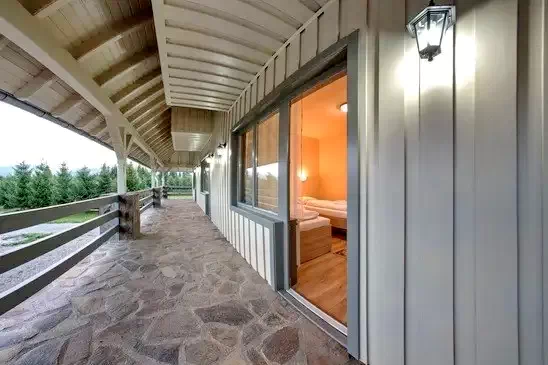 Borzont Szállás | Panzió (K1373-22) A kép szerzői jogvédelem alatt állhat. Javasolt a kapcsolatfelvétel a jog tulajdonossal. Borzont Szállás | Panzió (K1373-22) A kép szerzői jogvédelem alatt állhat. Javasolt a kapcsolatfelvétel a jog tulajdonossal.